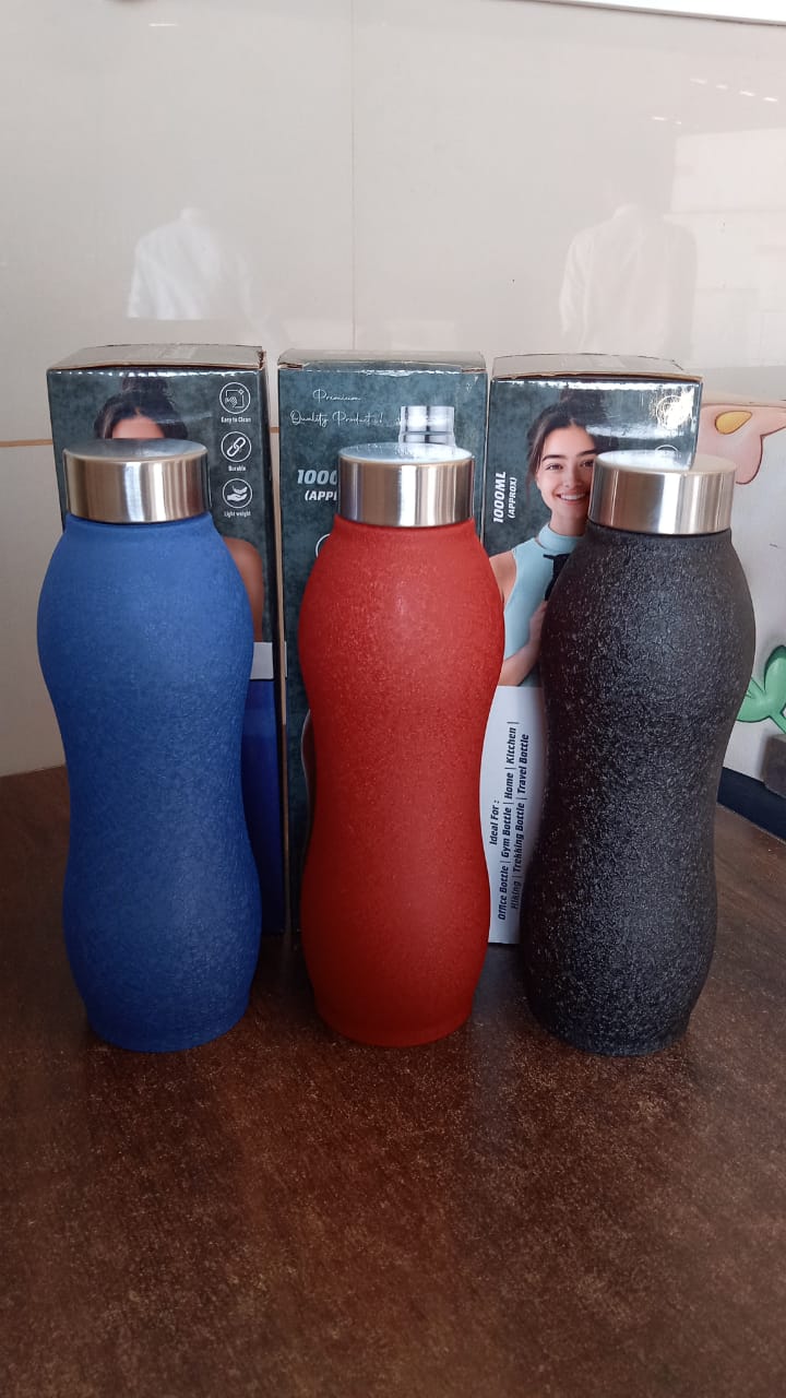 Customized / Personalized Stainless Steel Water Bottle (1000ML / Mix Colour / 1 Pc / Crocodile)