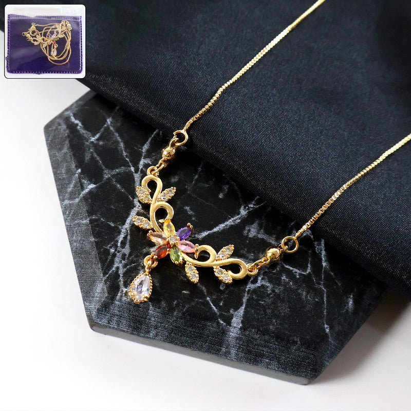 Elegant Floral Design Pendant Necklace for Women