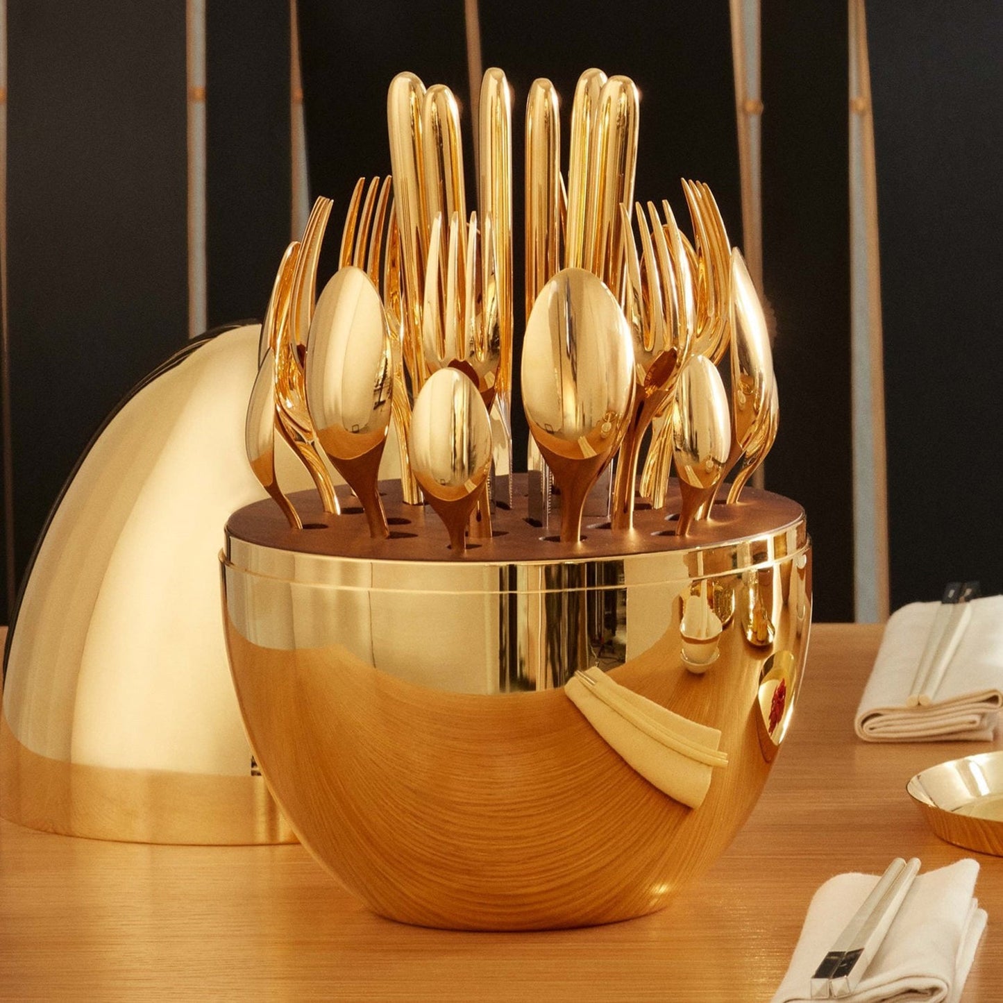 Premium Cutlery Set 24 Pcs with Oval Shaped Stand | Beautiful Stylish Oval Designed Cutlery Sets, Egg-Shaped Luxury Spoon Holder Set (Golden / 24 pcs set)