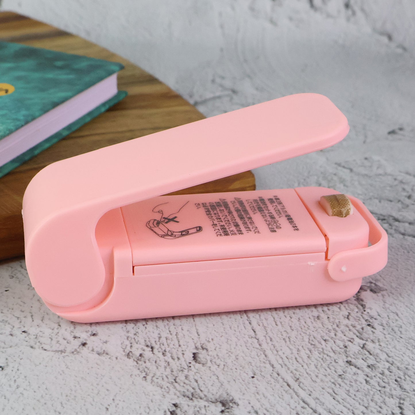 मिनी सीलिंग मशीन प्लास्टिक बैग सीलर पोर्टेबल मिनी सुपर सील पैकिंग प्लास्टिक बैग टूल सीलिंग मशीन हाथ से पकड़ने वाली हीट (1 पीस)