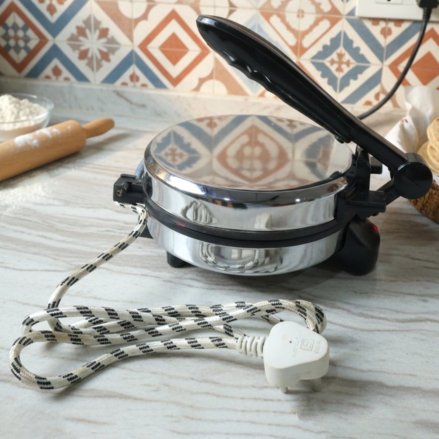 Electric Roti Maker with Stainless Steel Heating Plate (1 Pc)
