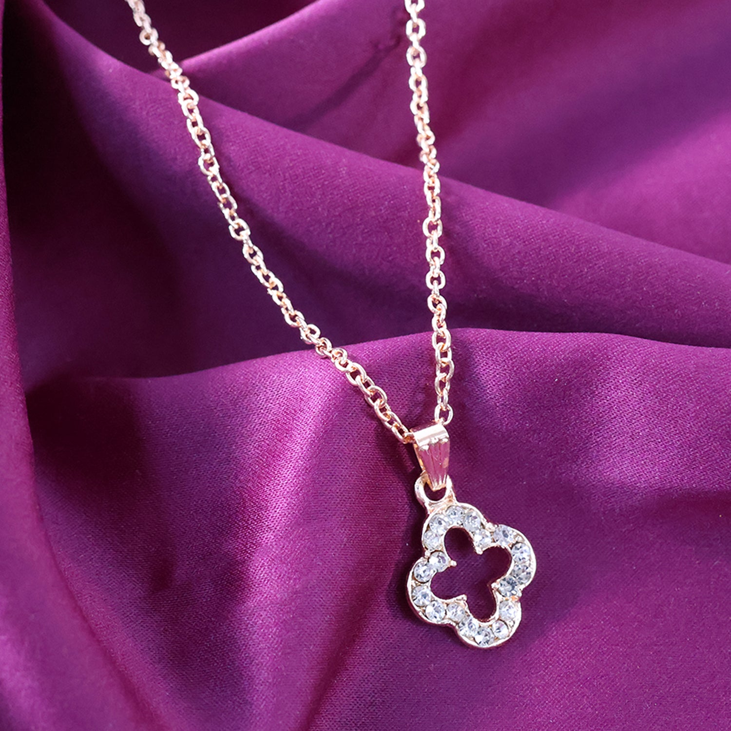 Silver Mother Pearl Pendant For Women And Girls Jewllery (1Pair)