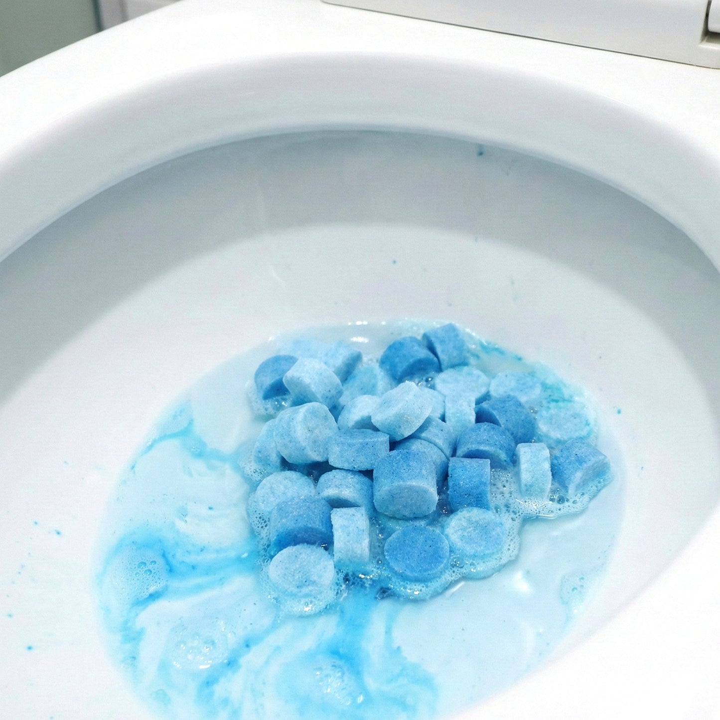 Automatic Toilet Tank Cleaning Tablets (1 Set)