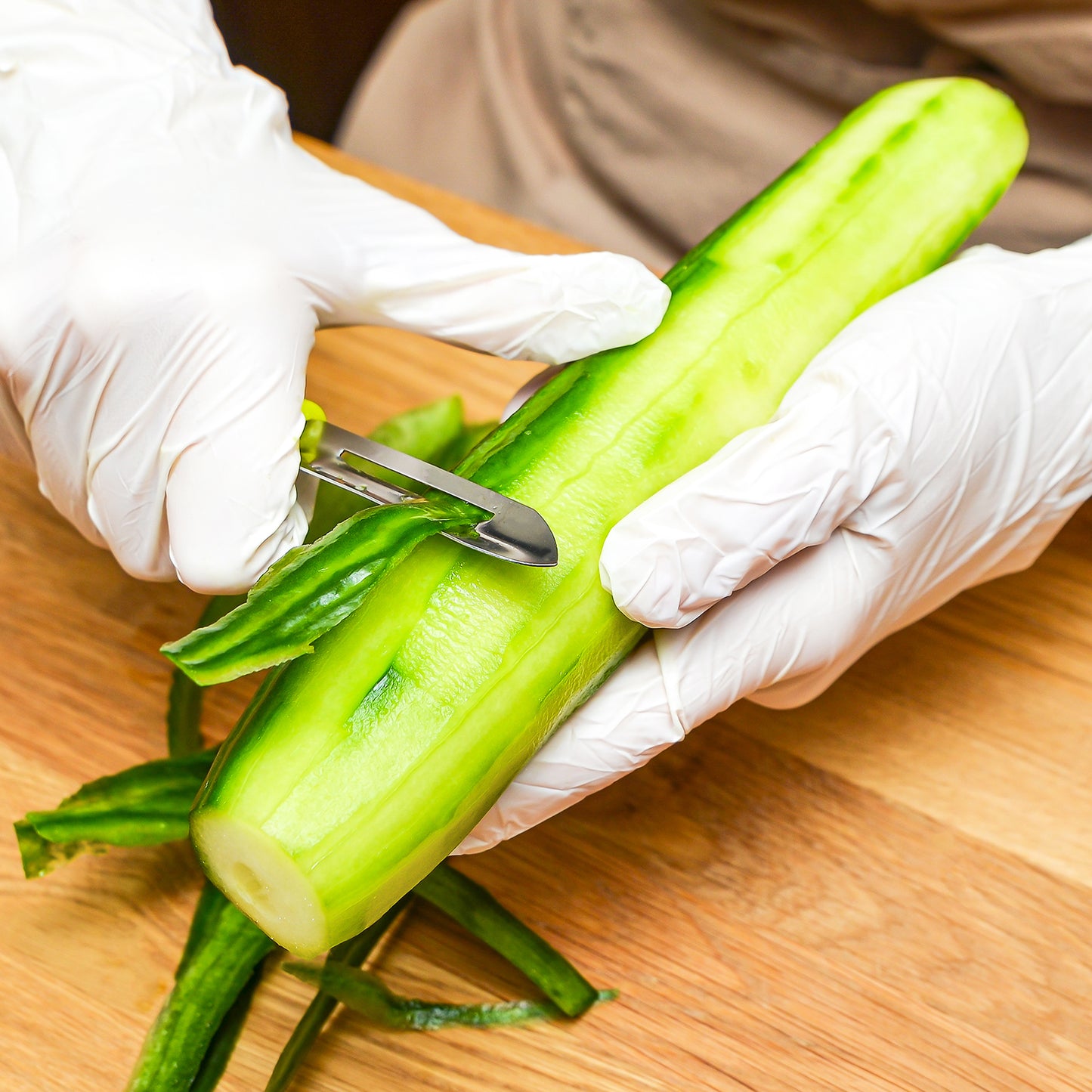 5523 બહુહેતુક સ્ટેઈનલેસ સ્ટીલ પીલર શાકભાજી માટે હેન્ડલ સાથે, 2 માં 1 બટાકાની છાલ અને કટર, સ્ટેઈનલેસ સ્ટીલ બટાકાની છાલ, છીણેલું ગાજર, છીણેલું, ફળો અને શાકભાજીને છોલીને કાપવા માટે યોગ્ય (1 પીસી)