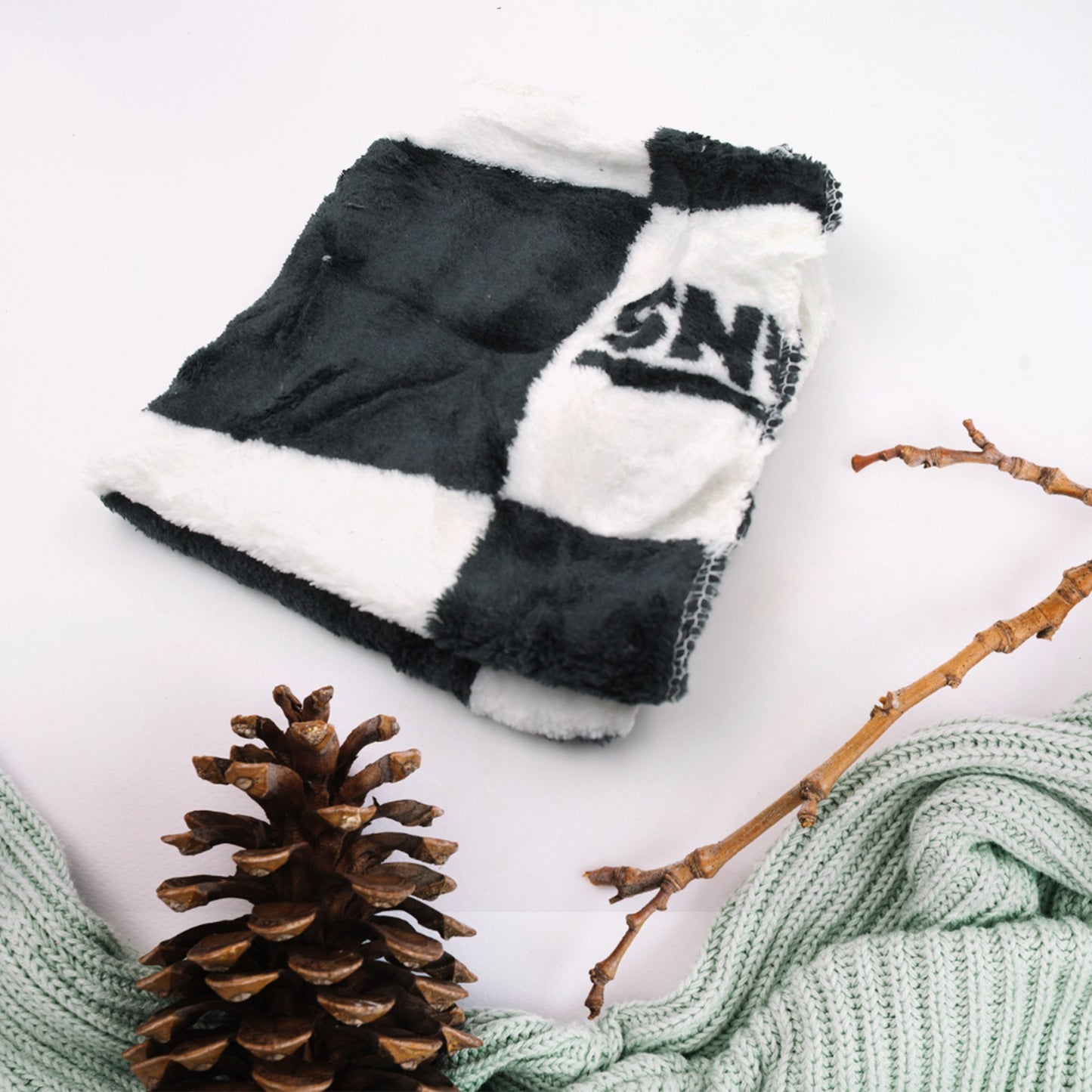 कॉटन हैंड टॉवल माइक्रोफाइबर वॉश बेसिन हैंगिंग हैंड टॉवल नैपकिन माइक्रोफाइबर क्लॉथ कार्टून किचन एक्सेसरीज, यात्रा के अनुकूल | घर और किचन में इस्तेमाल (7 पीस सेट)