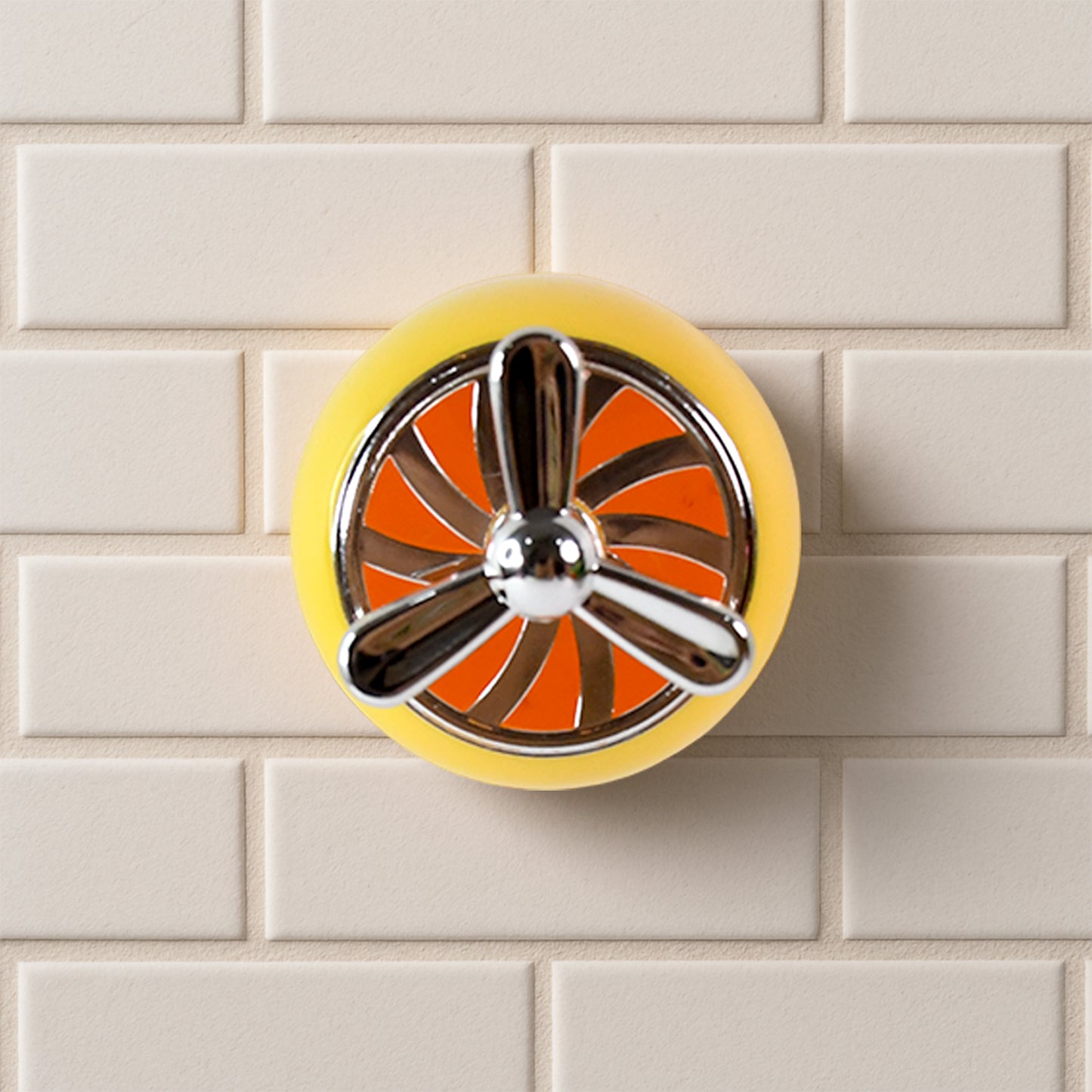 Stylish Mini Propeller Shape Car Dashboard Air Freshener, Also Hook (1 Pc)