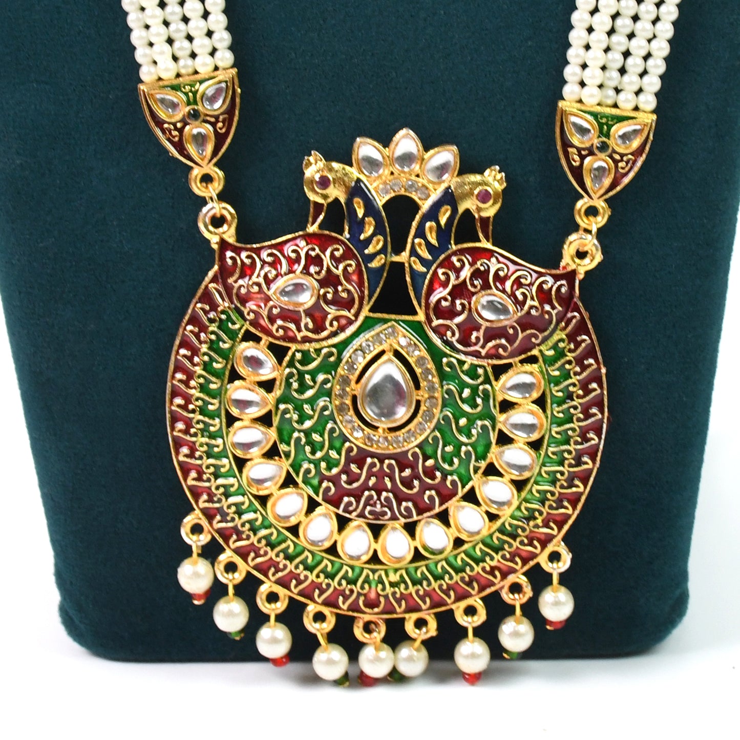 Graceful Rani Moti Har – A Touch of Royalty