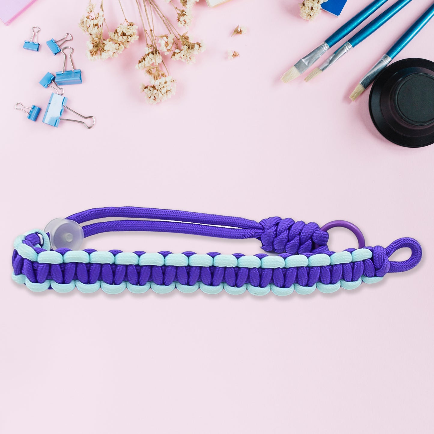 Phone Strap wrist lanyard in use