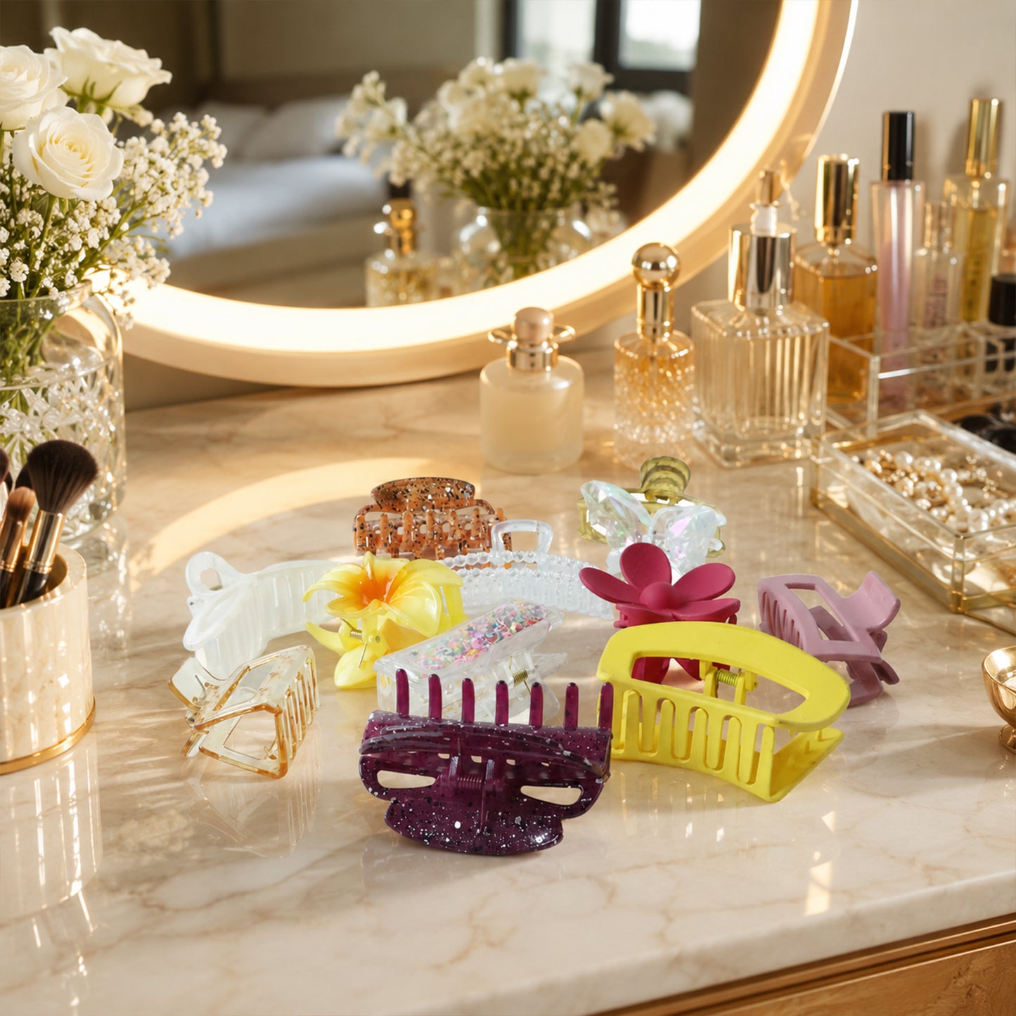 Plastic Stylish Flower Hair Clip Claw Clutcher Mix Design (1 Pc)