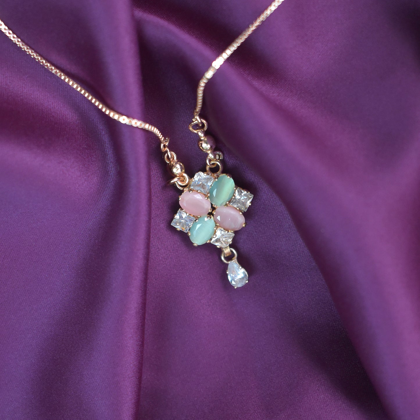 Sparkling Gold Necklace