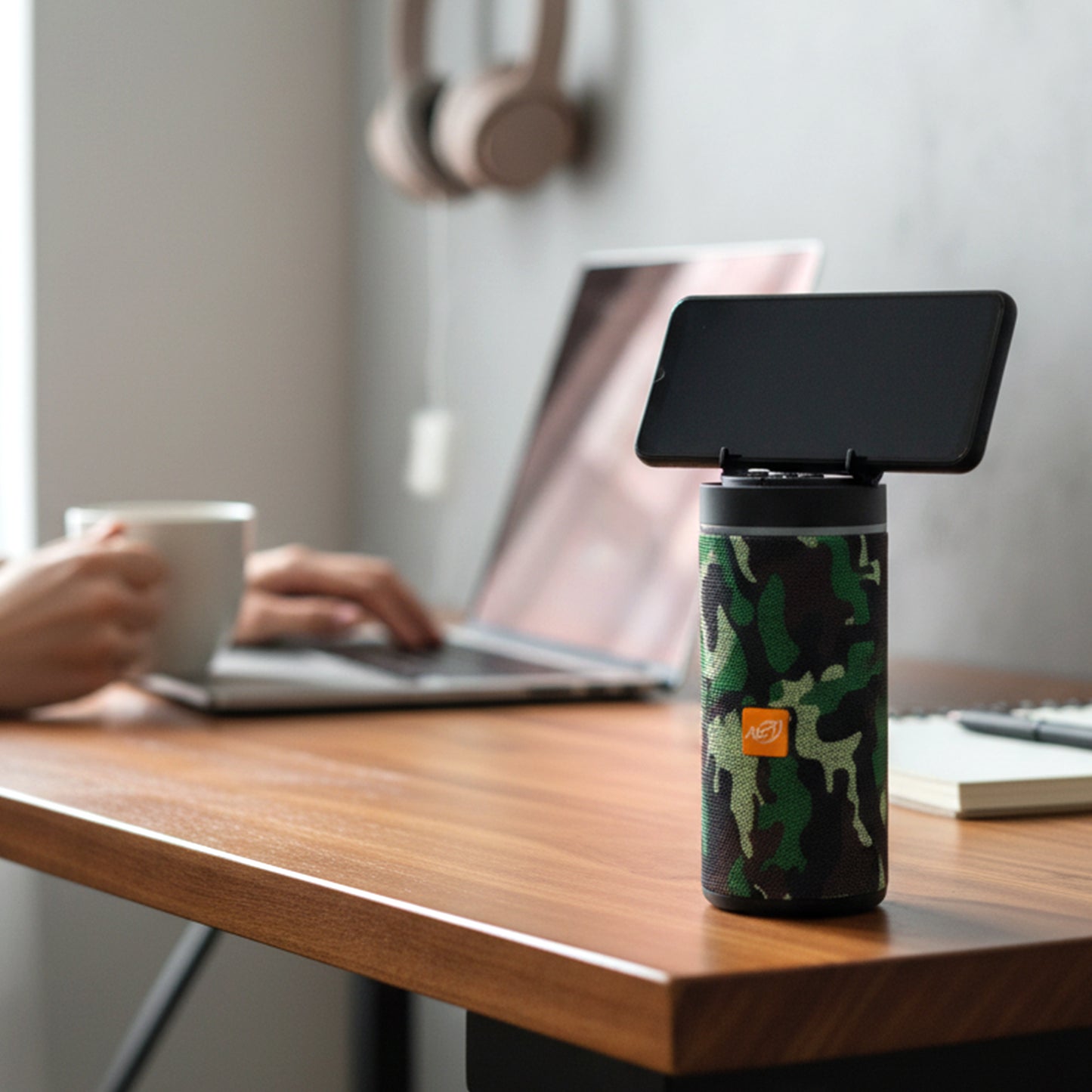 Portable Rechargeable Wireless Blootuth speaker (media player / Mix Color)