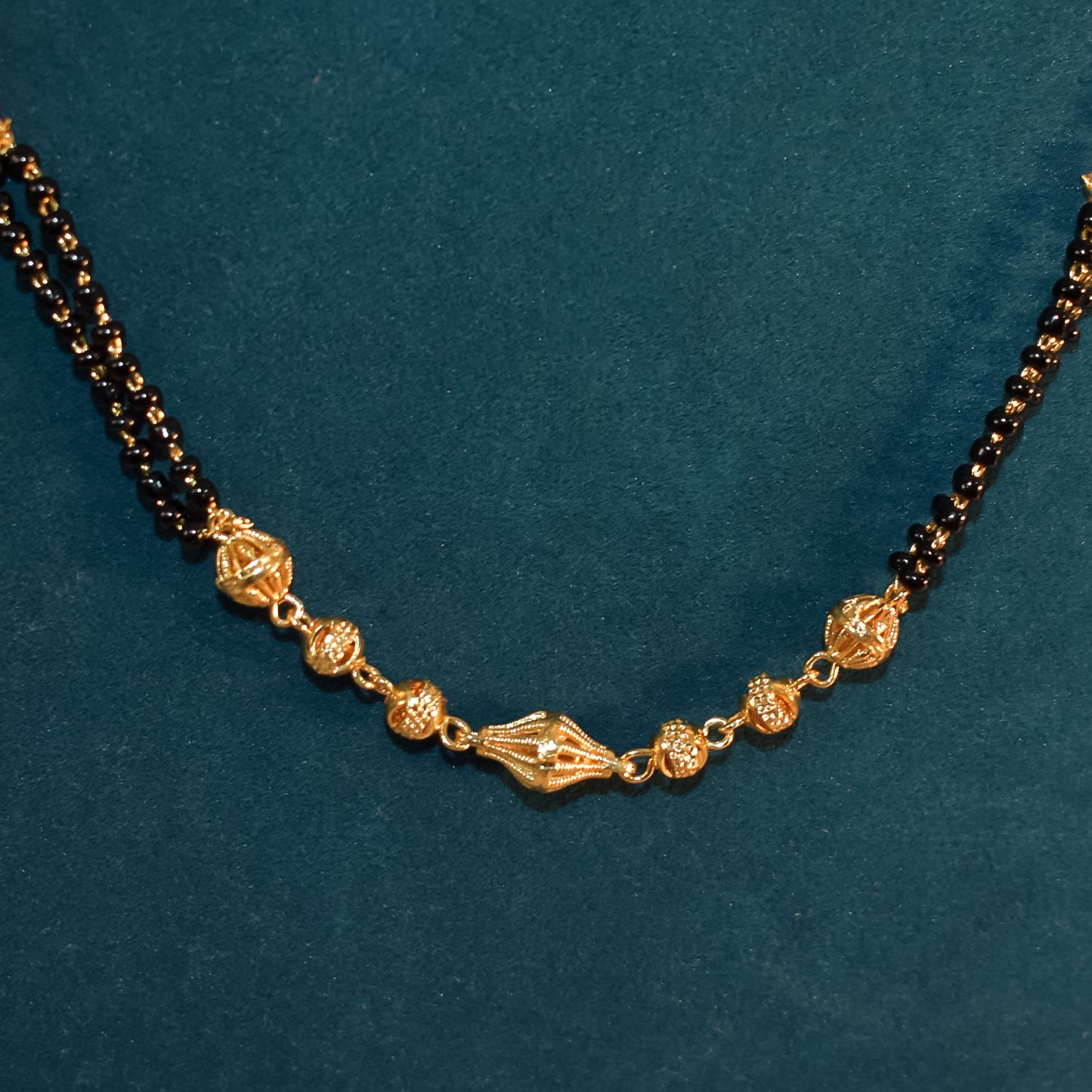 FANCY CLASSIC DESIGN MANGALSUTRA