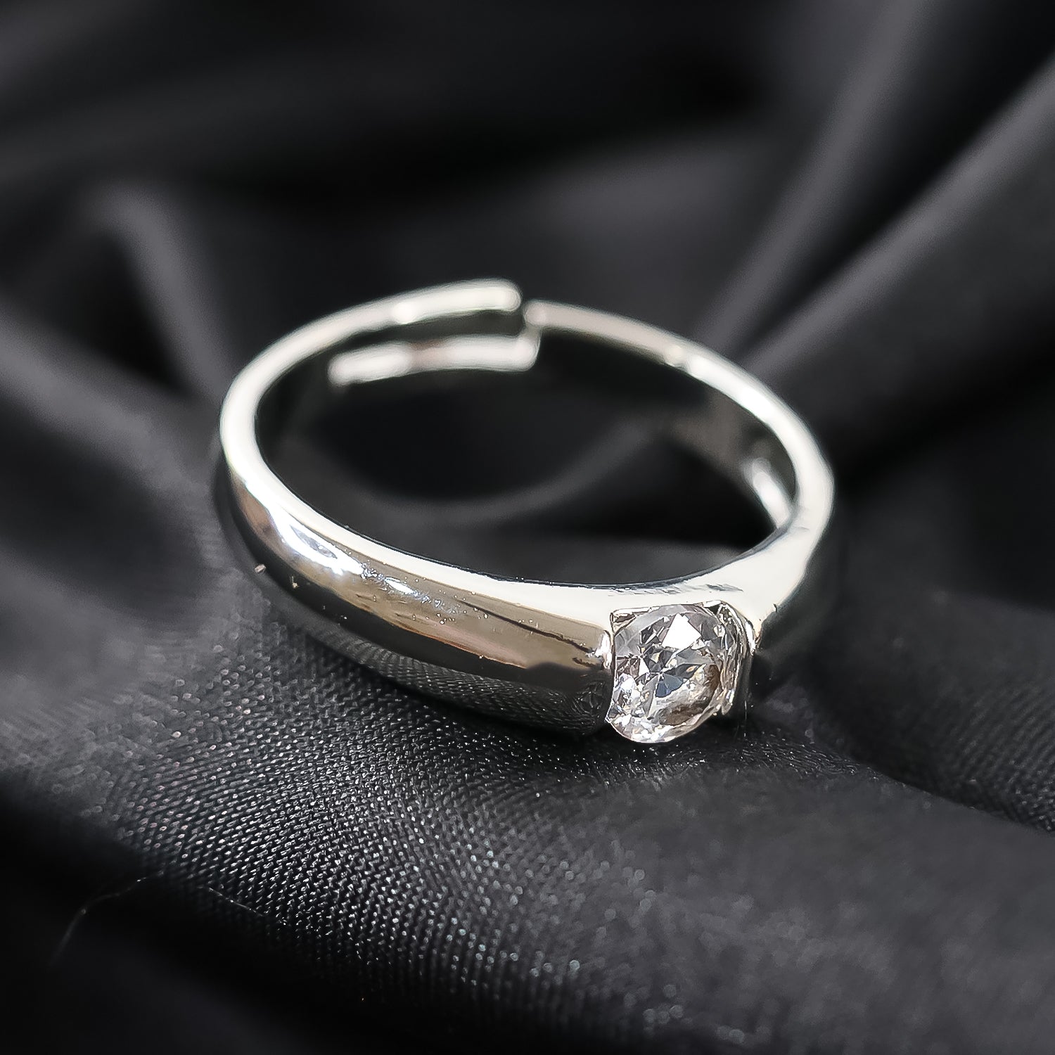 Sterling Oxidised Silver Couple Ring Gift With Attractive Red Love Box (2Pcs)