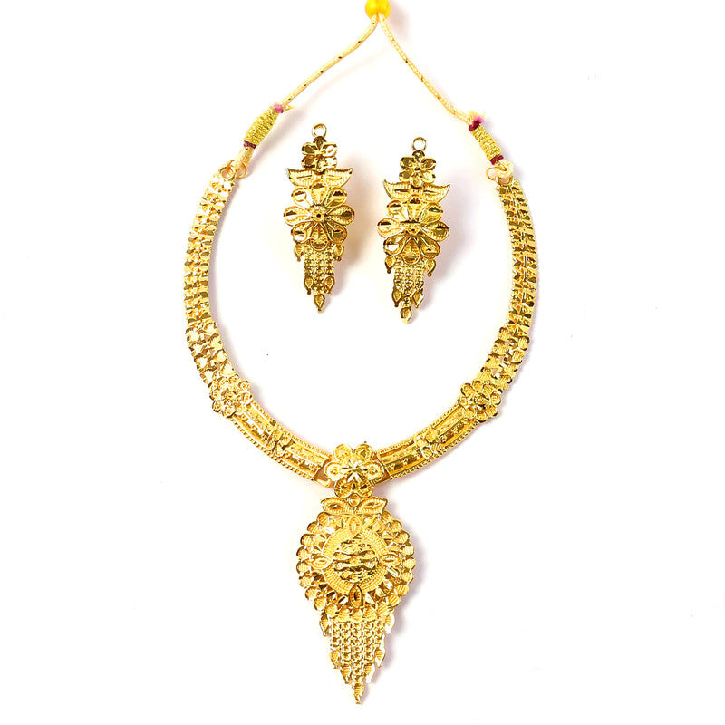 Leaf Drop Choker Necklace Set – Elegant Traditional Jewellery for Festive Occasions