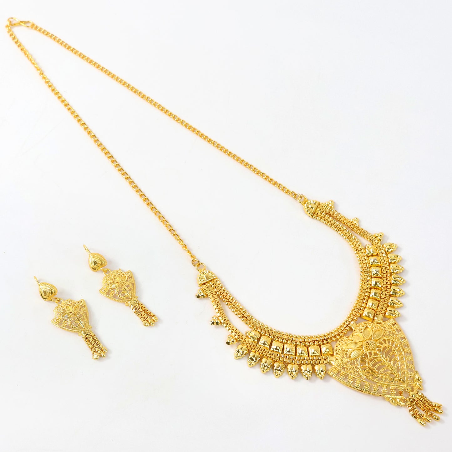 Necklace With Pair of Earrings Set for (2Pc)