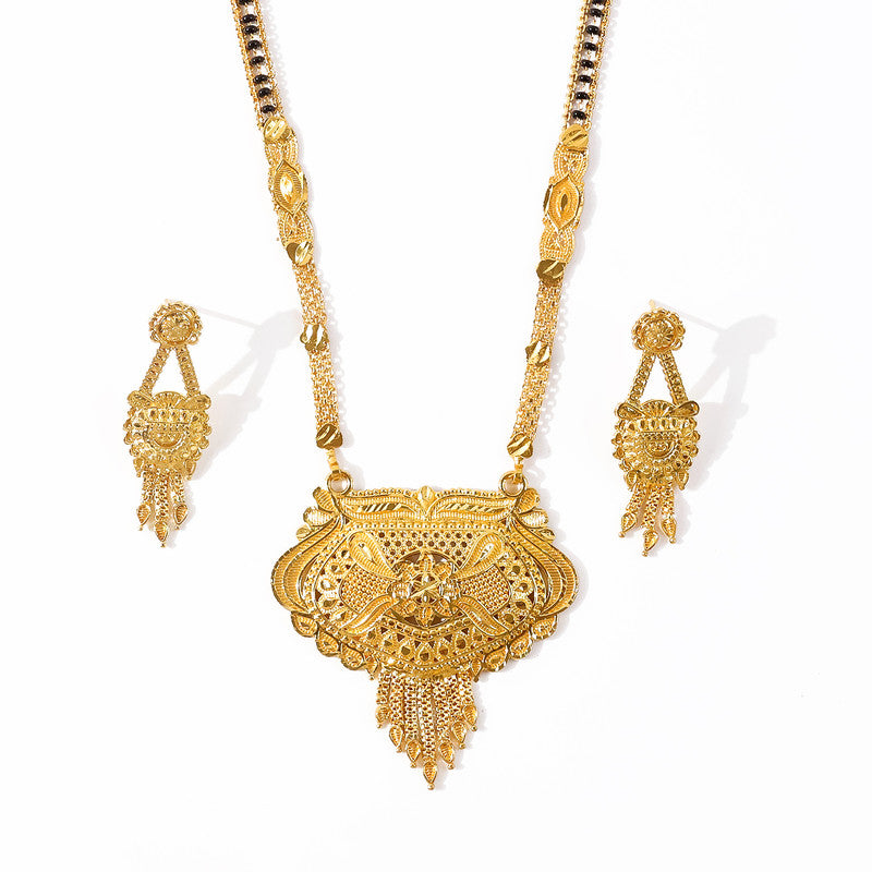 Designer Maharashtrian Inspired Mangalsutra Set – Elegant Traditional Pendant with Matching Earrings