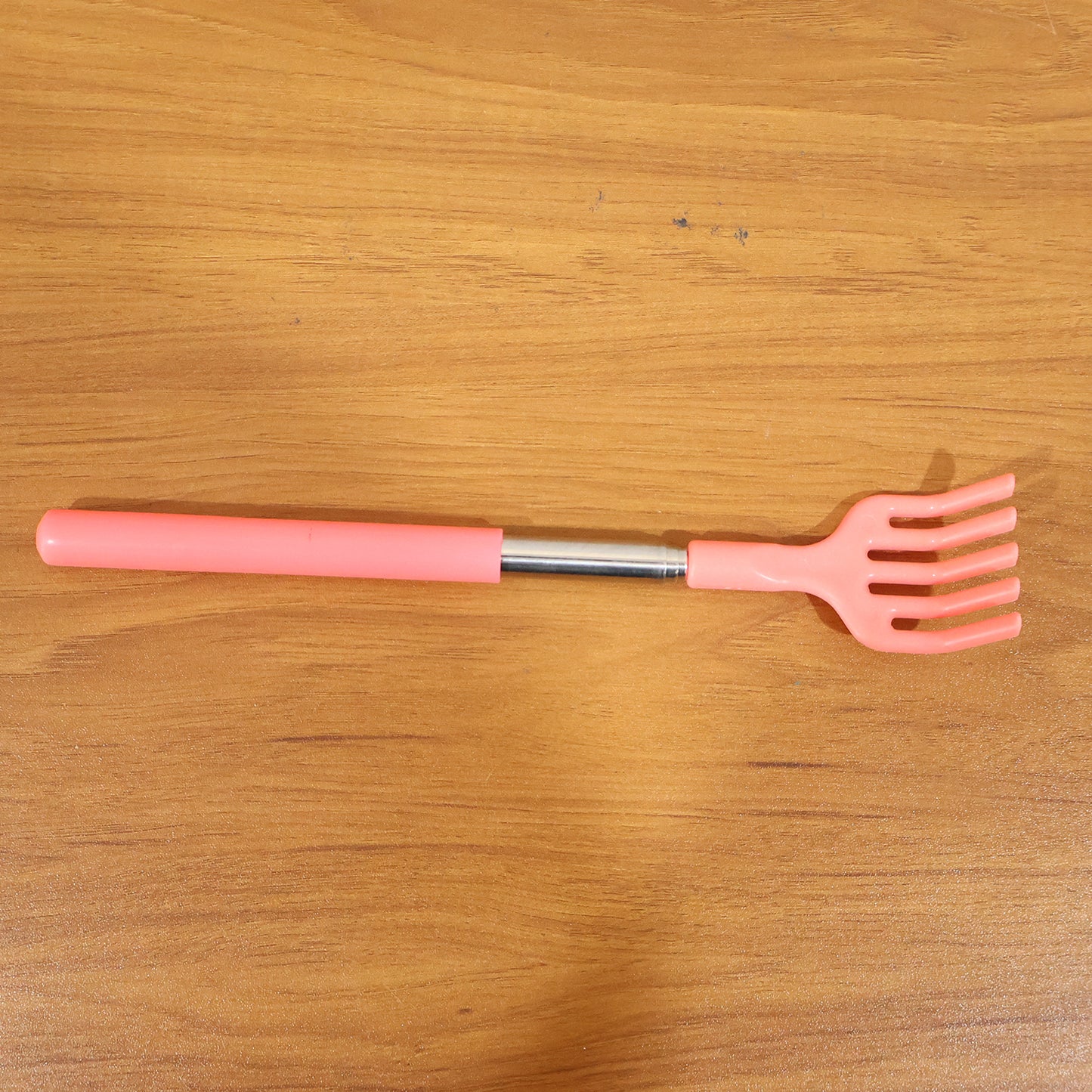 Khujli Stick – 59 cm Long Telescopic Back Scratcher (1 Pc)