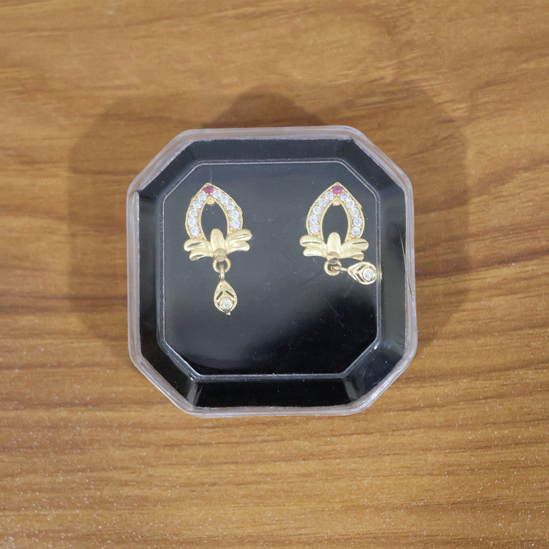 Designer Gold Earrings with Elegant Teardrop Cut & Crystal Work