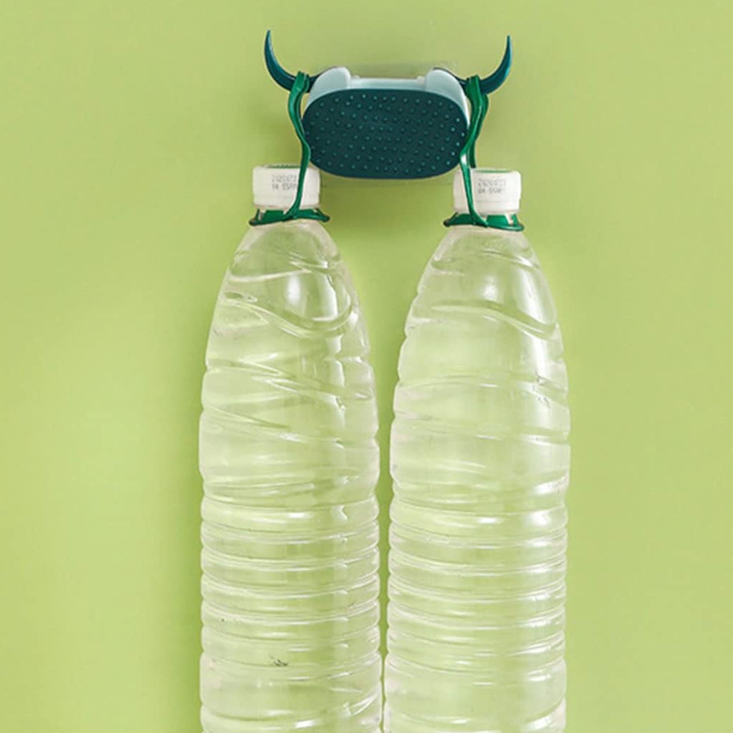 मल्टीफंक्शनल कार्टून चिपचिपा पंच फ्री मॉप होल्डर वॉल माउंटेड ब्रूम ऑर्गनाइज़र क्लीनिंग टूल होल्डर हैंगर, बाथरूम किचन के लिए स्वयं चिपकने वाला प्यारा गाय का सिर सक्शन कप हैंगिंग हुक (1 पीस)