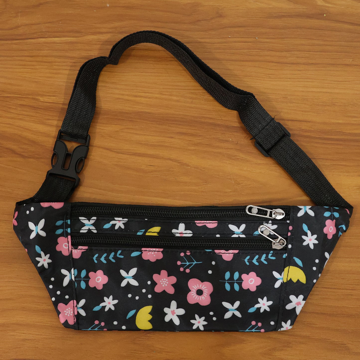 Hands-free floral print waist pouch