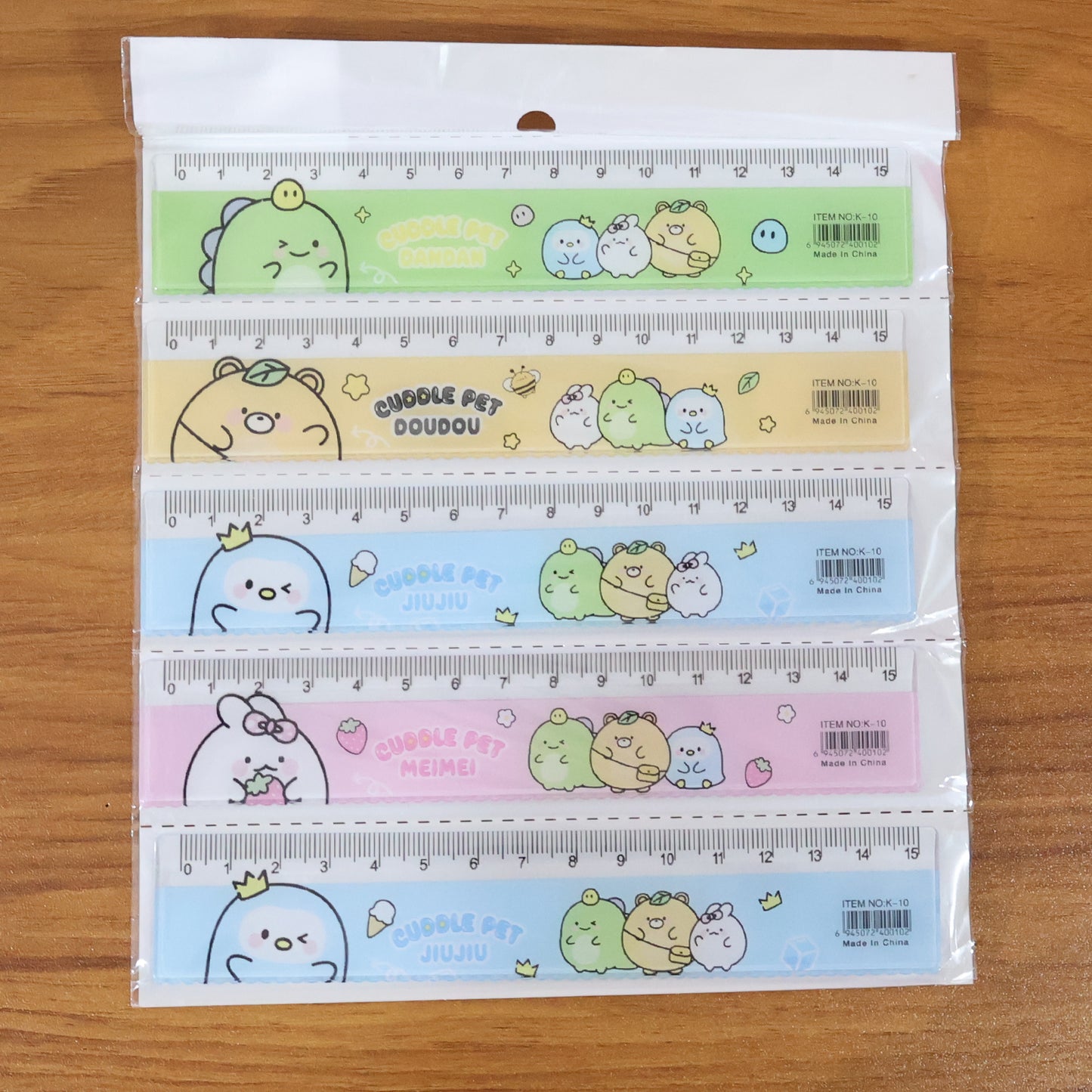 Kids’ plastic ruler set ideal for drawing and measuring