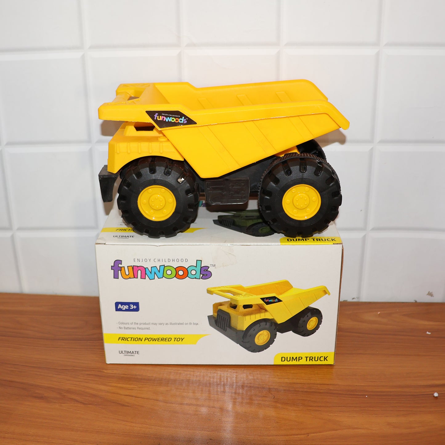 Funwoods Friction-Powered Dump Truck Toy - (1 Pc)