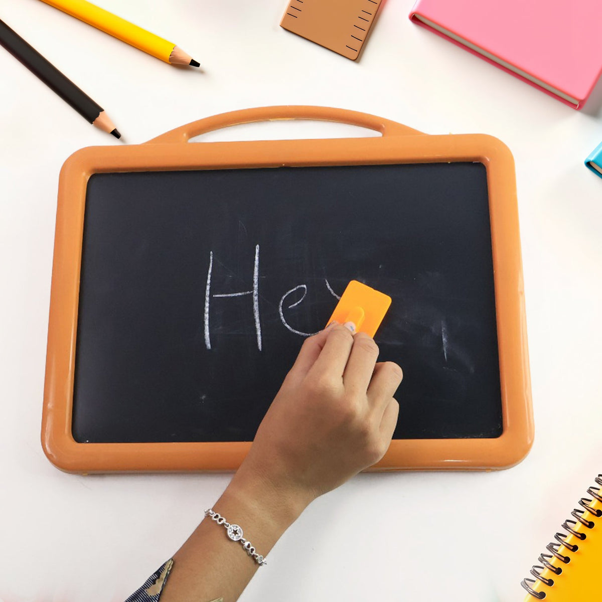 Educational Drawing Board – 2-in-1 Double-Sided Kids Art Set