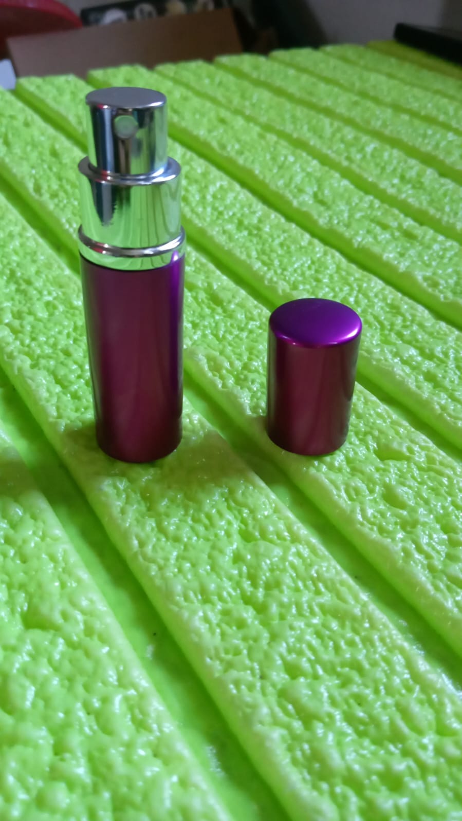 Customize Empty Spray / Perfume Bottle Refillable Fine Mist Perfume For Sanitizer Travel Beauty Makeup Perfume filler (1 Pc)