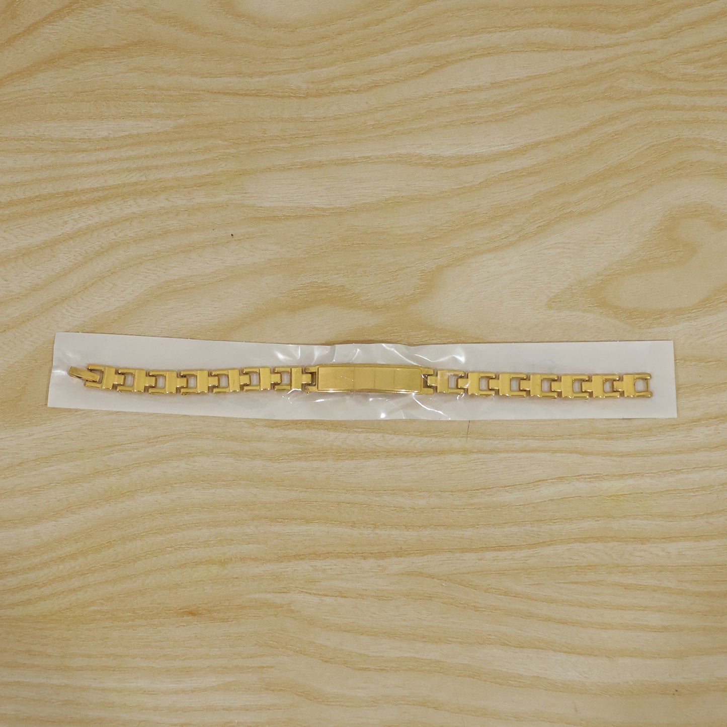 Customized Name Engraved Golden Plate Link Chain Bracelet (1 Pc)