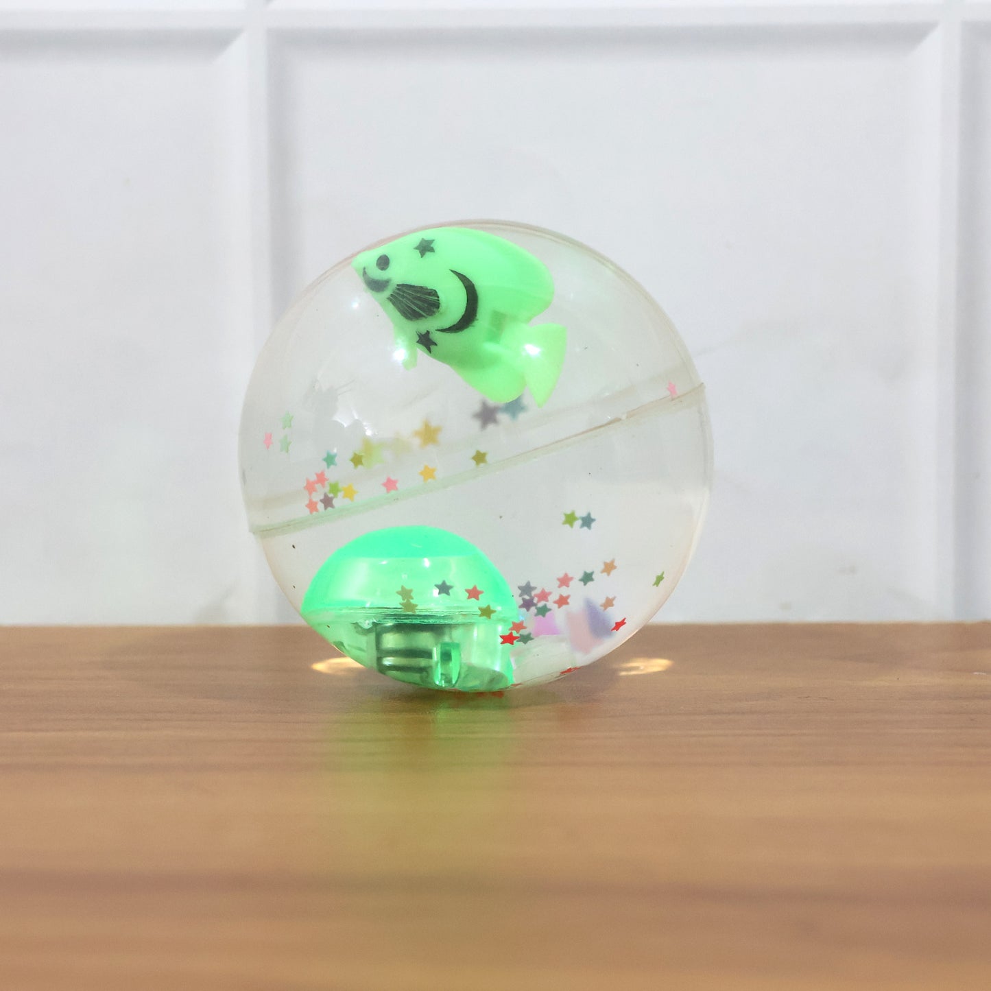 Light-Up Bouncy Fish Ball – Impact-Activated LED Flashing Sensory Toy (1 Pc)