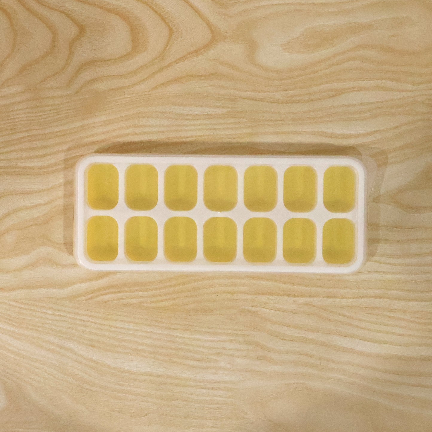 Ice tray daily kitchen use
