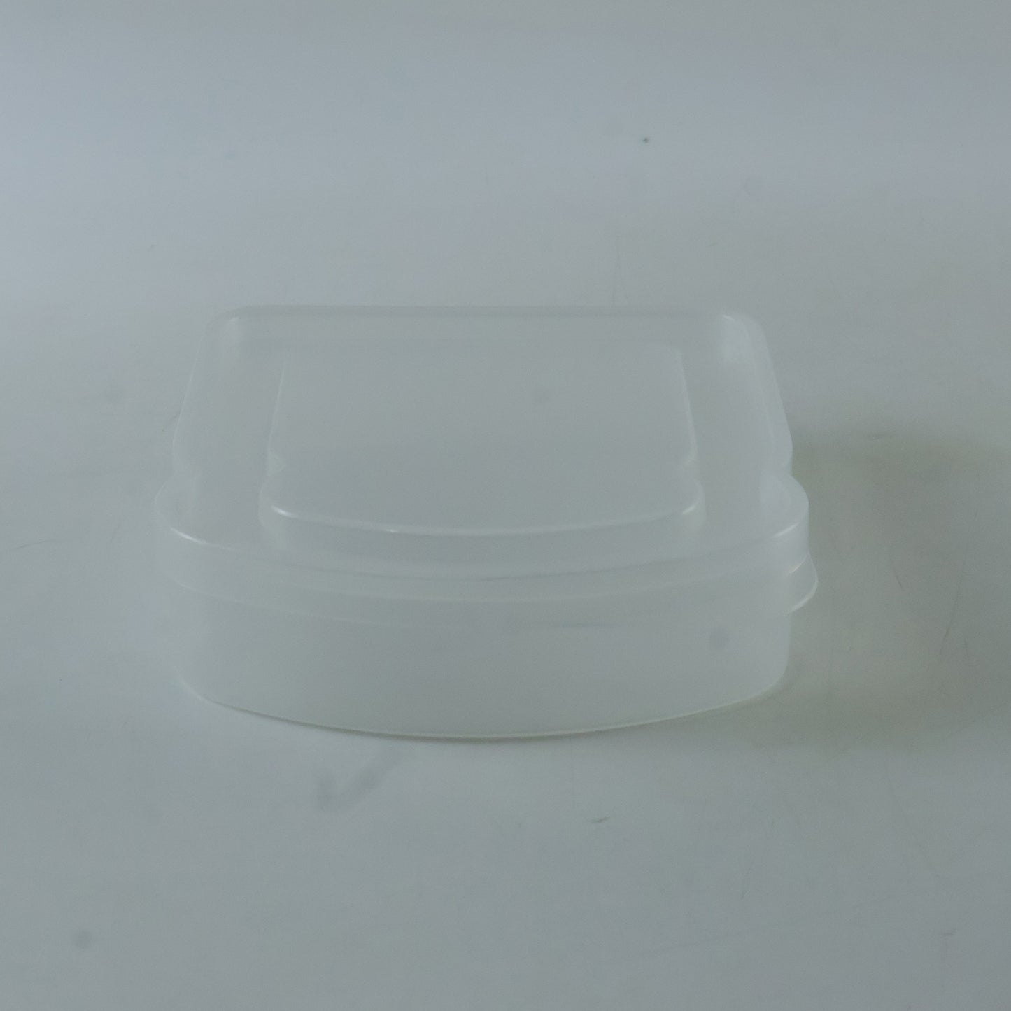 Plastic lunch box live product photo