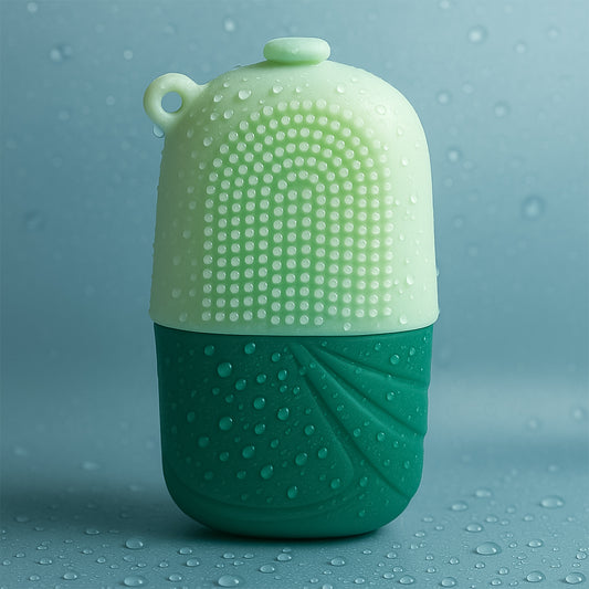 चेहरे के लिए आइस रोलर और स्क्रबर | फेस मसाजर | चमकती और कसी हुई त्वचा के लिए पुन: प्रयोज्य सिलिकॉन फेशियल आइस रोलर (1 पीस)