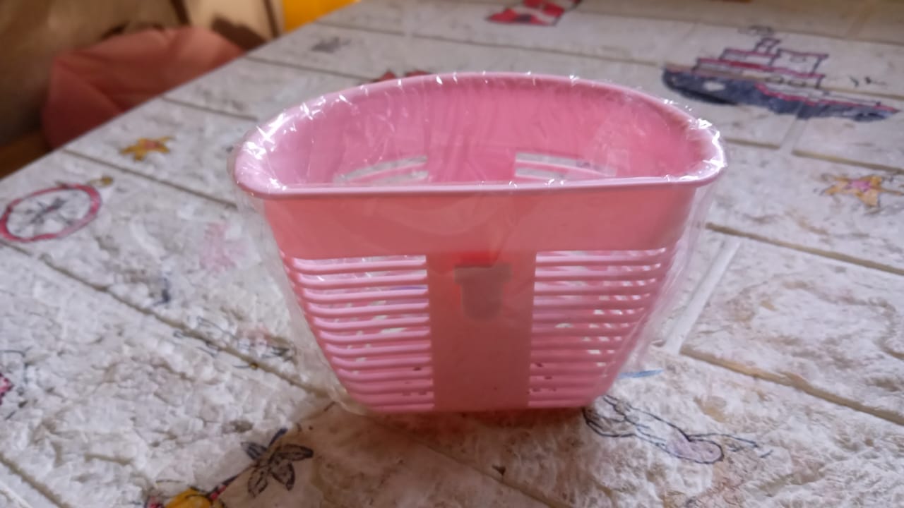 हैंगिंग प्लास्टिक स्टोरेज बास्केट, चिपकने वाला वॉल माउंटेड ऑर्गनाइज़र बॉक्स मेक अप होल्डर शेल्फ बाथरूम वॉल बास्केट पंच फ़्री ड्रेन बास्केट किचन बाथरूम के लिए, वॉल टाइप स्टोरेज बास्केट (1 पीस)