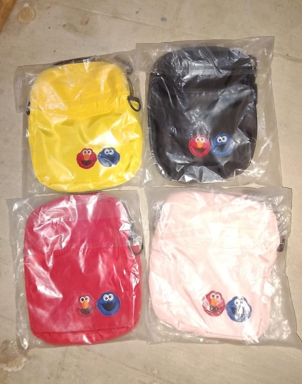 महिला नायलॉन जोकर प्यारा मैसेंजर बैग कंधे बैग छोटे स्क्वायर बैग