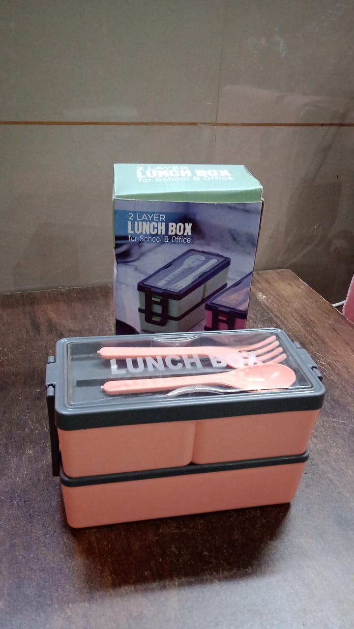 Detailed view of the durable, food-grade PP plastic material used in the lunch box.