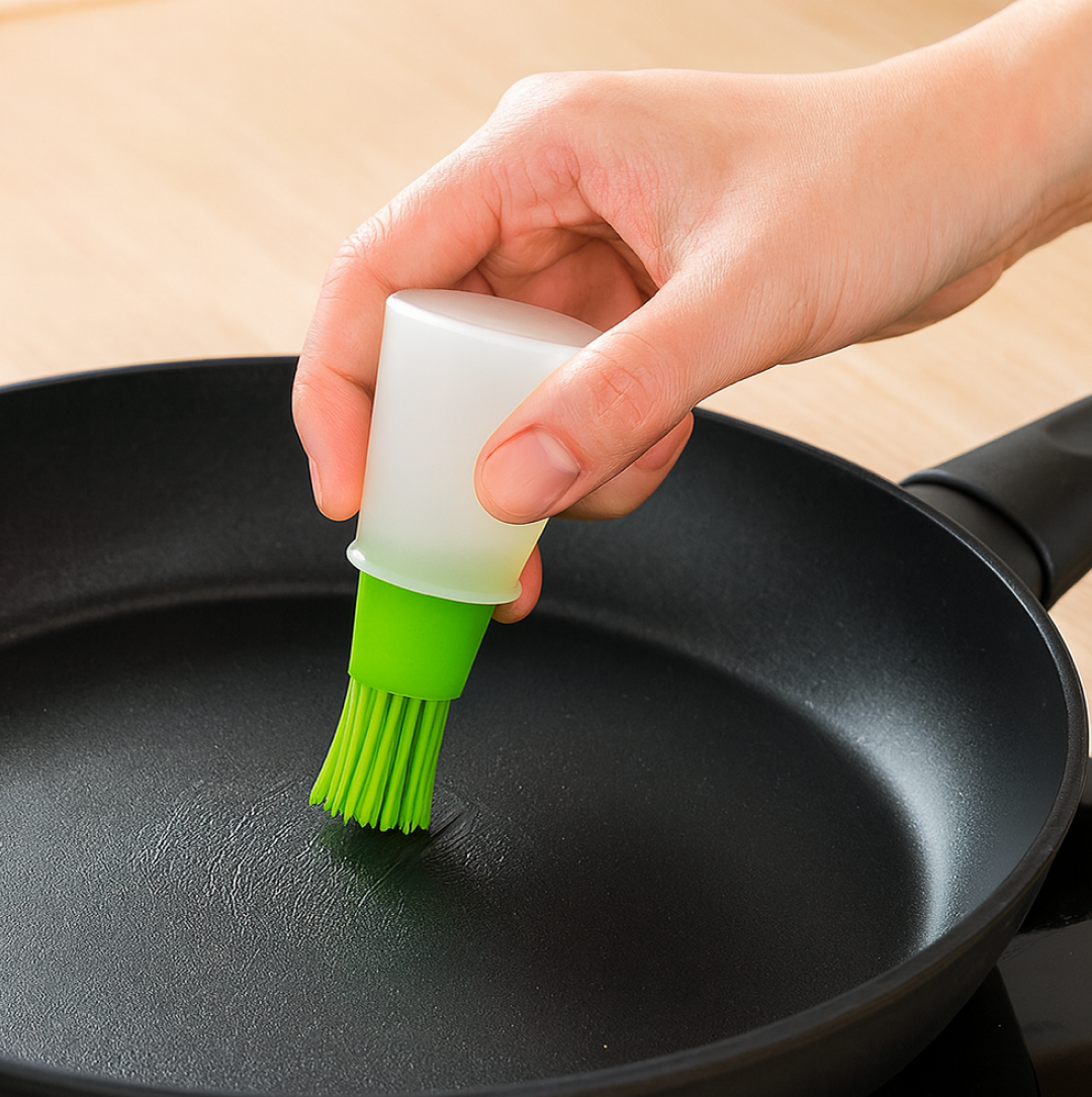 Silicone Cooking Oil Bottle With Basting Brush (Cap Not Include)