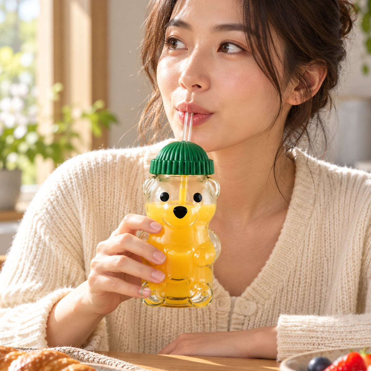 Bear shape glass water bottle with straw - juice serving display