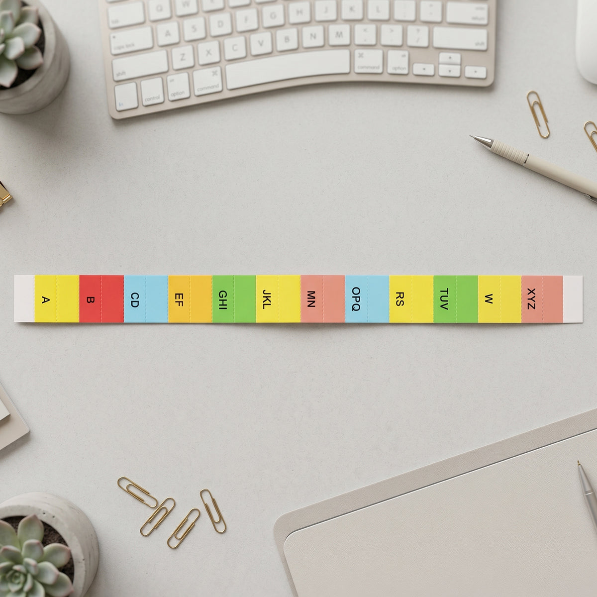 Colored index labels for expanding document folder sections