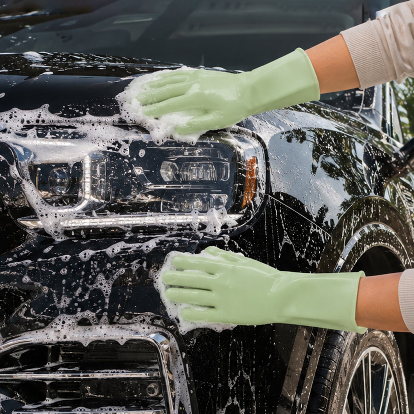 Silicone cleaning gloves for car washing