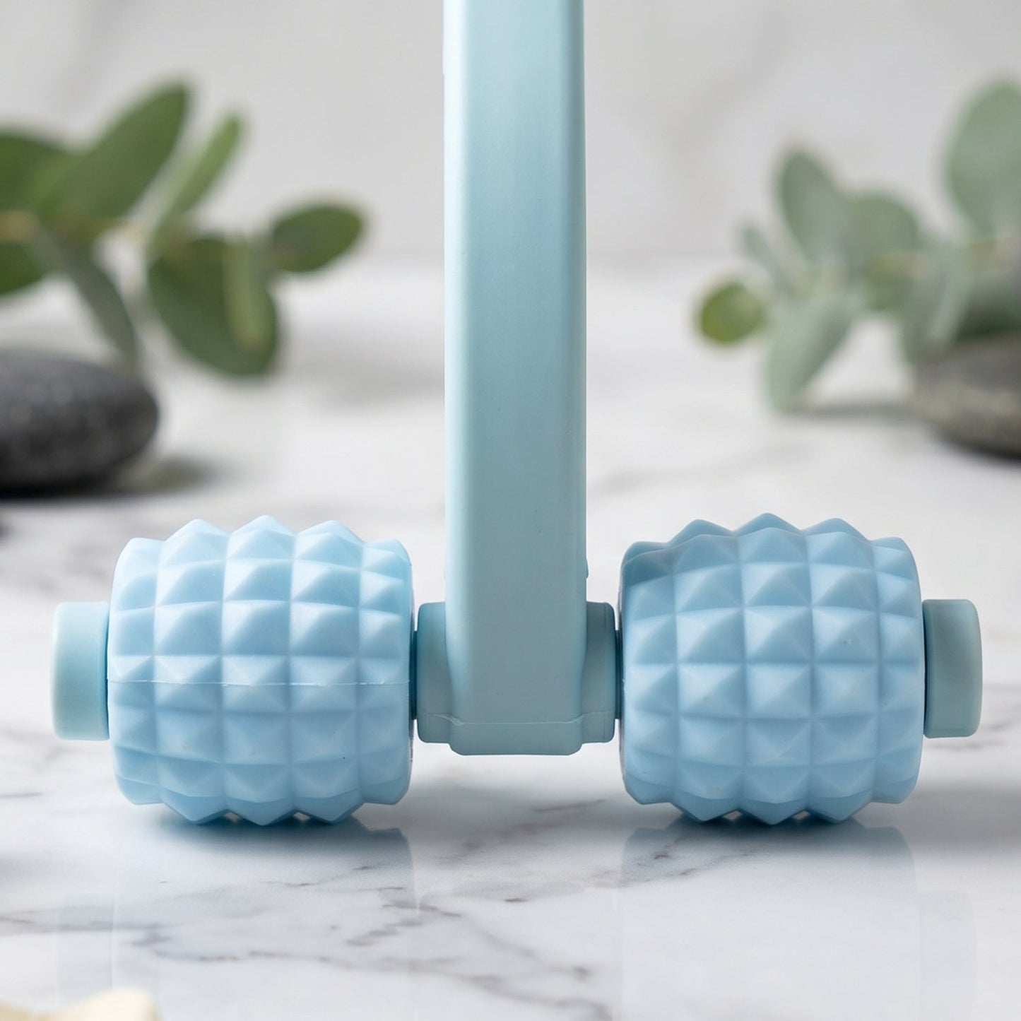 22883 handheld roller body massager product