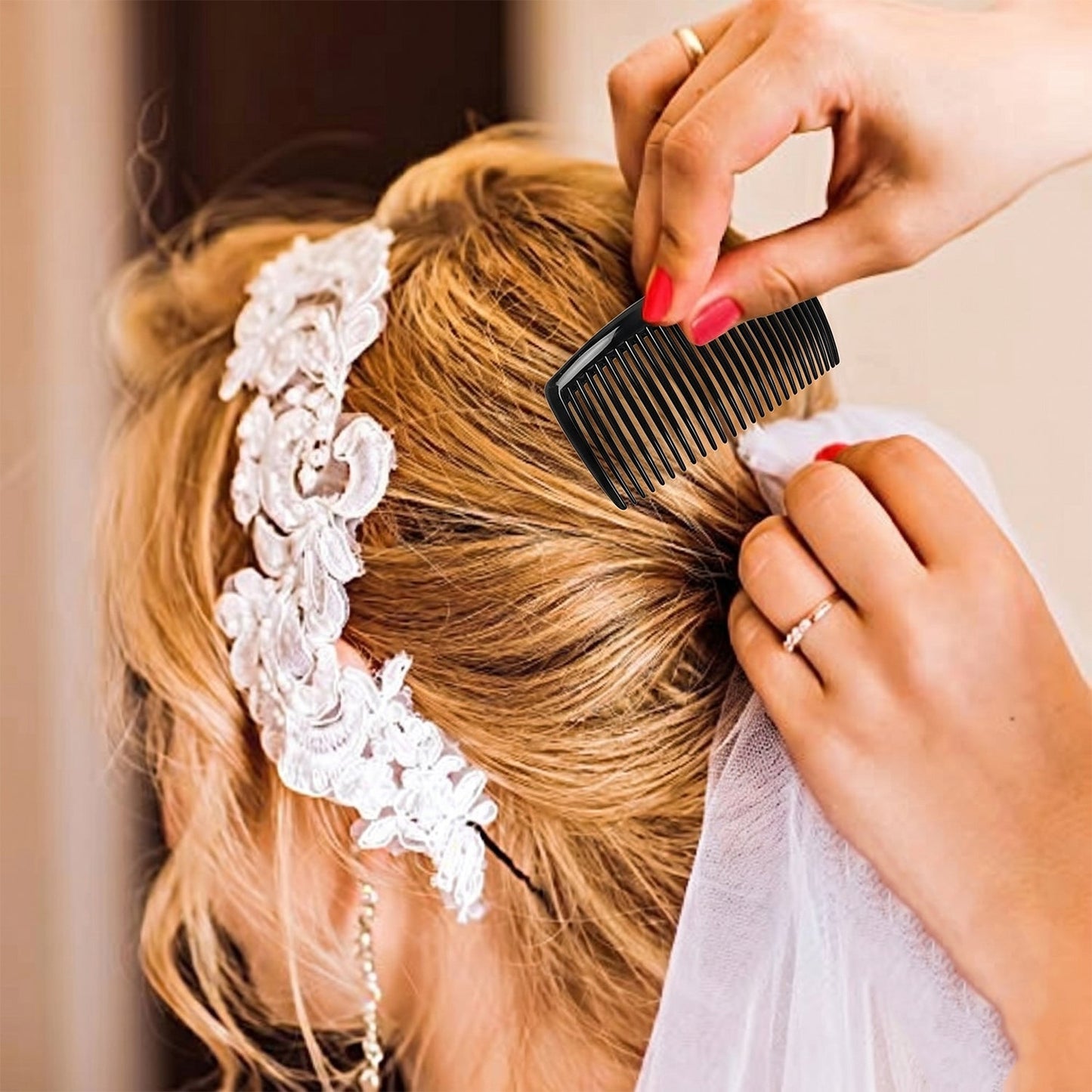 Hair comb bun styling use