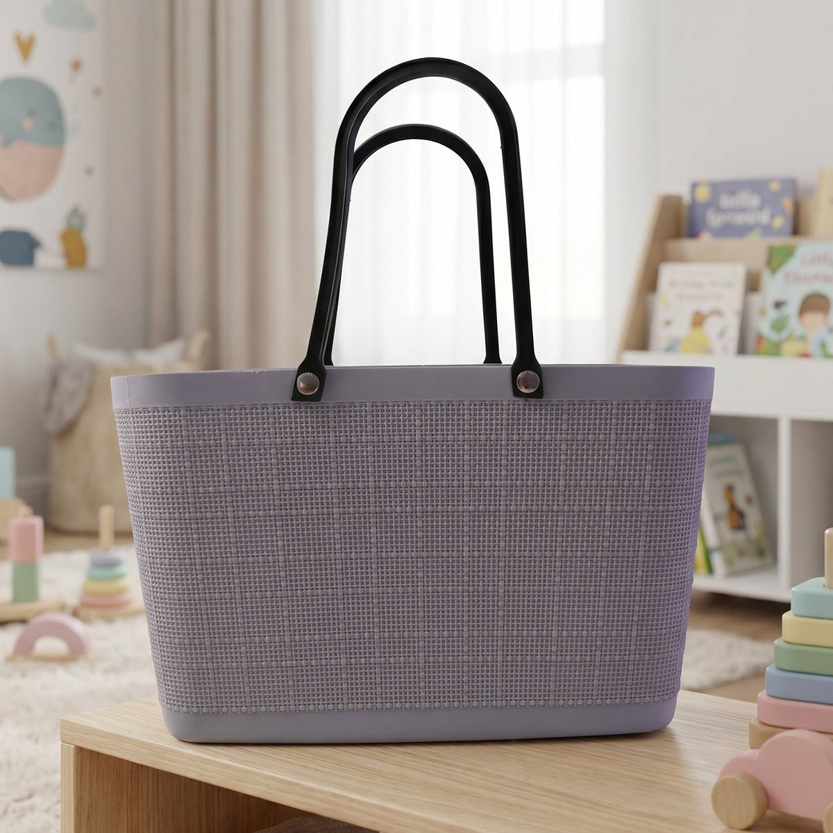 Lightweight reusable shopping bag with modern woven design for easy carrying