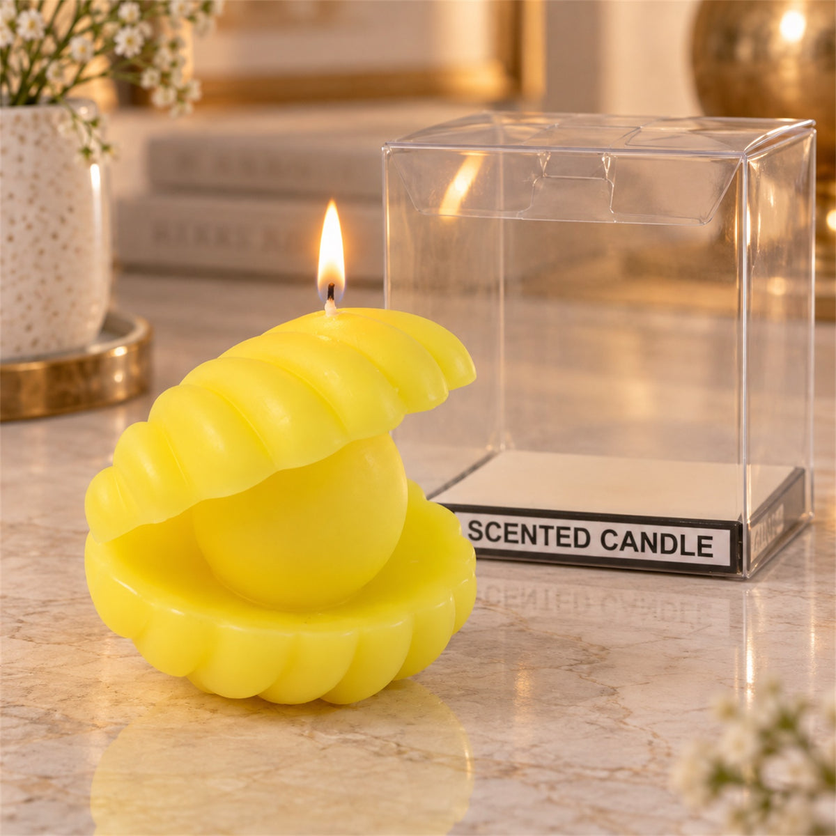 Shell shape scented wax candle with pearl-style centre 01