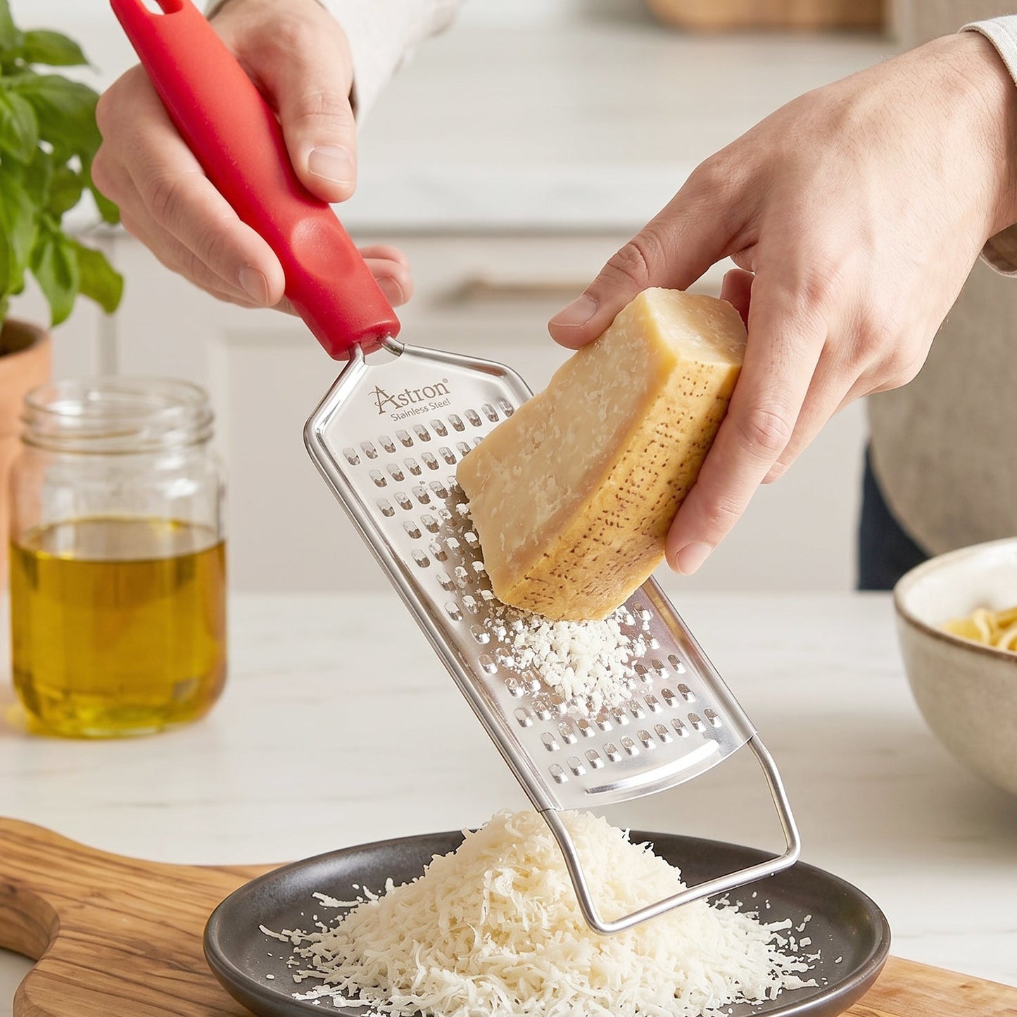24504 ss handheld cheese grater live