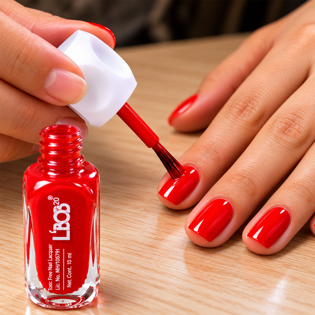 Red glossy nail polish, 10 ML, product view 3