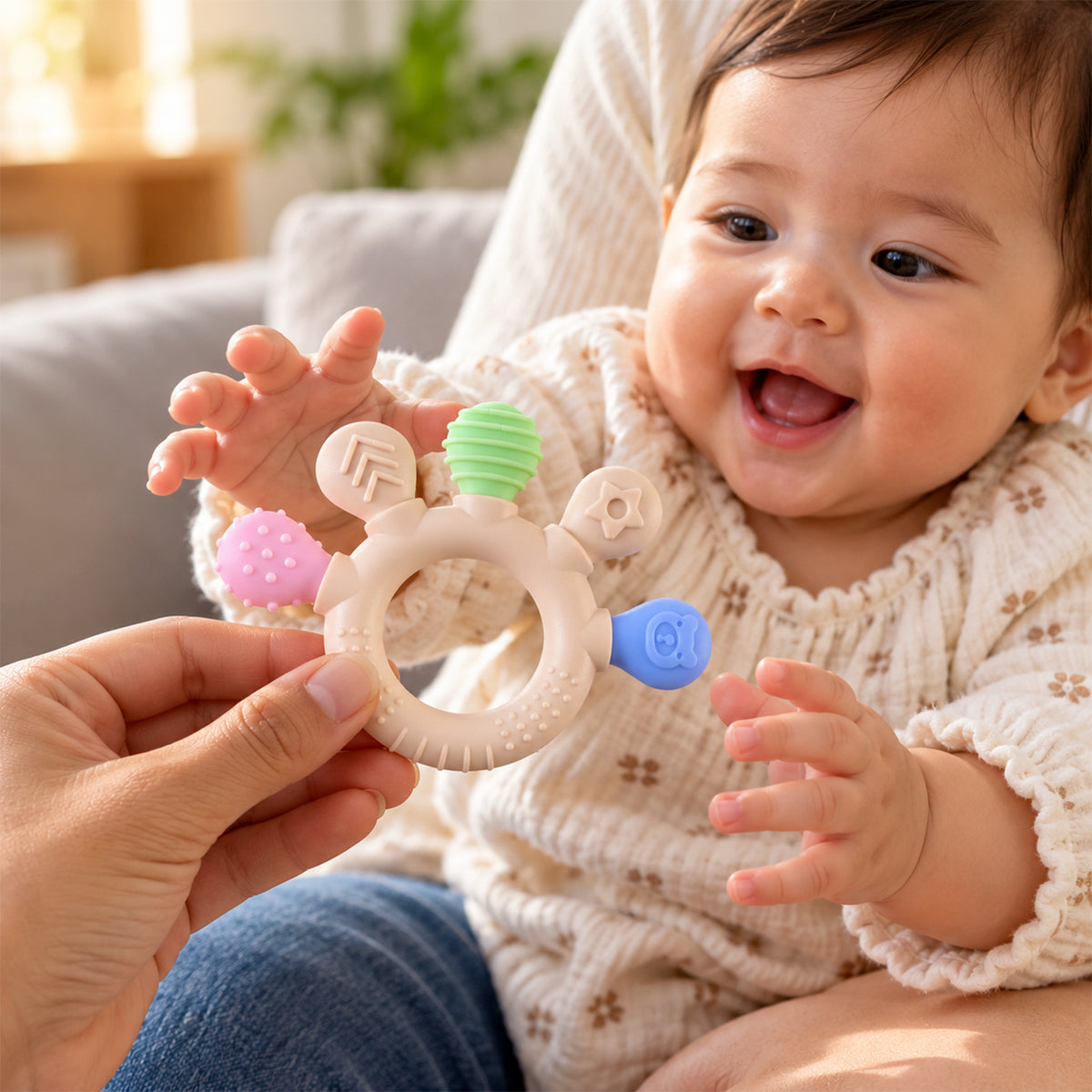 Soft silicone baby teether ring with textured ends 03