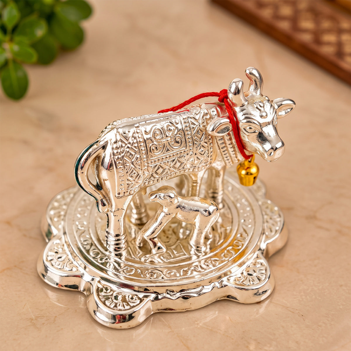 Silver finish Kamdhenu cow and calf idol with velvet box 06