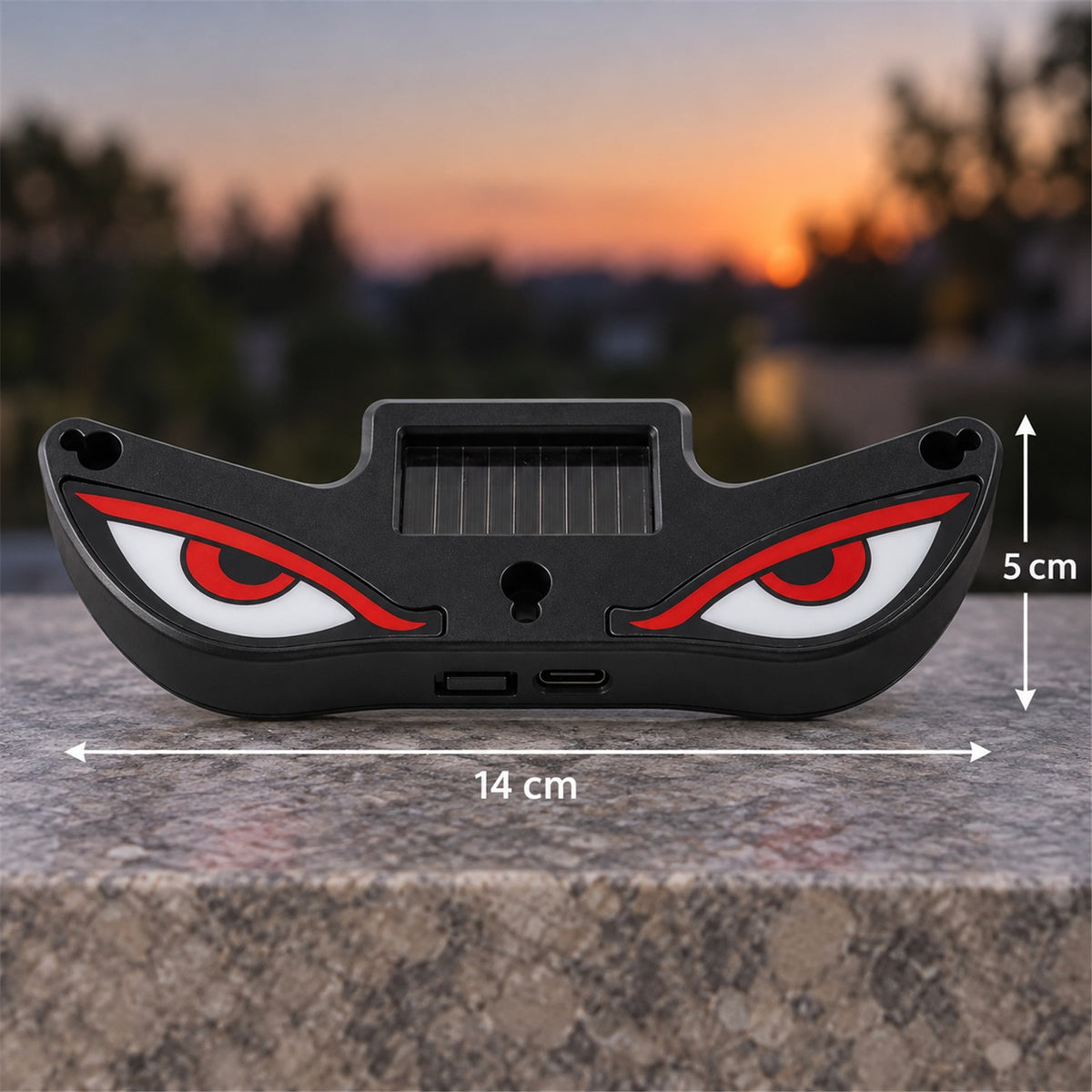Solar evil eyes decorative warning light - dimensions