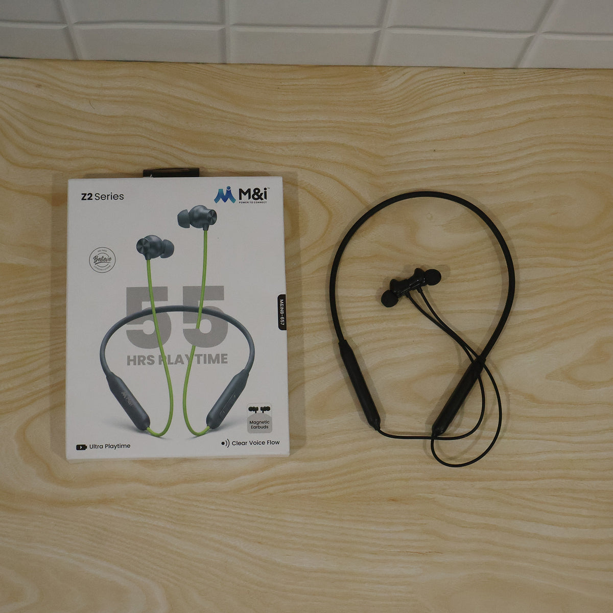 Wireless neckband earphones with magnetic earbuds NB 657- live.jpg